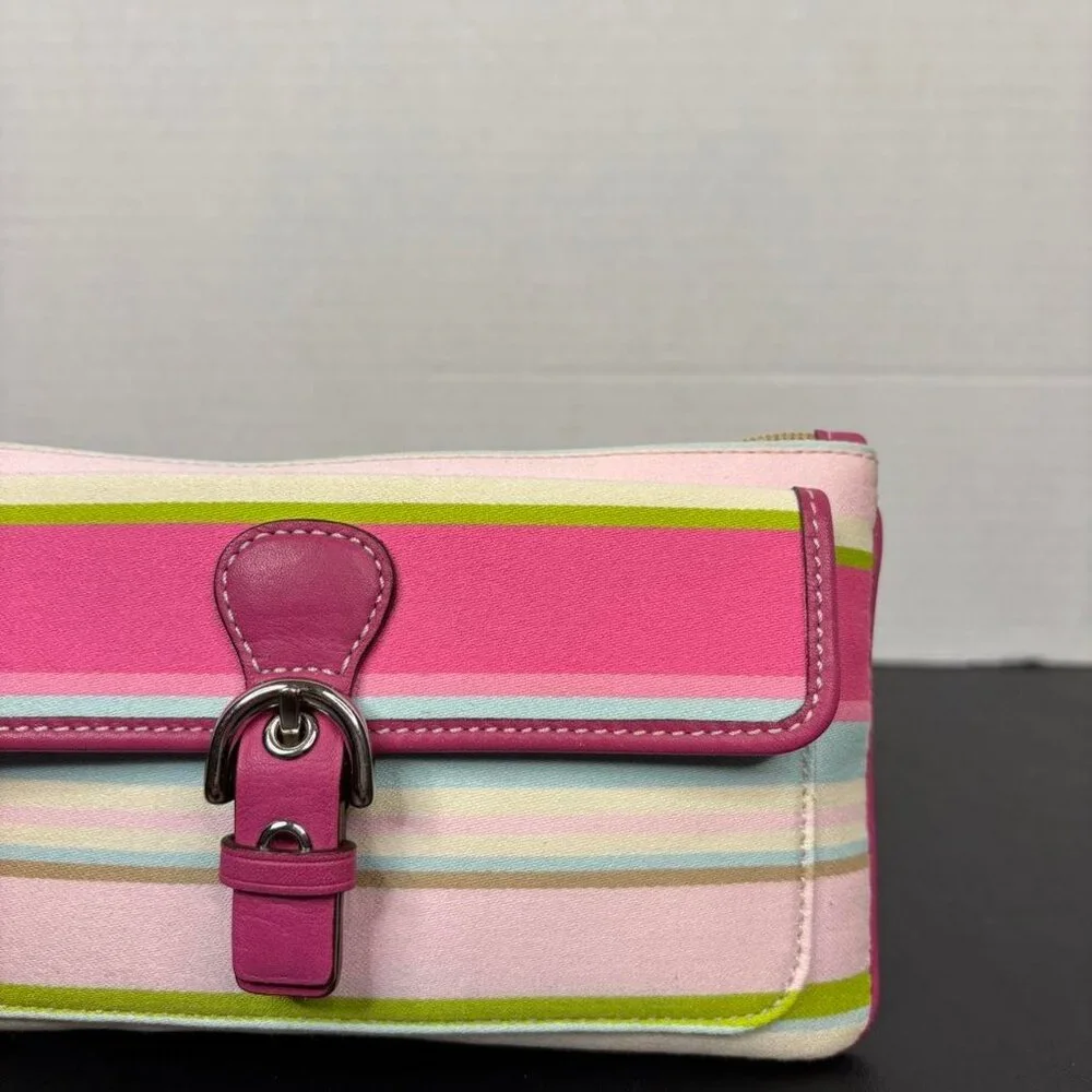 Y2K Vintage Coach Soho Hamptons Legacy Pastel Stripe Buckle Wristlet Pink Strap - Picture 4 of 7